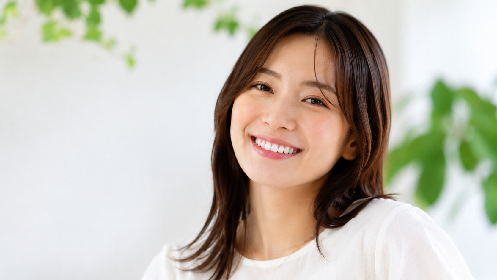 笑顔の女性